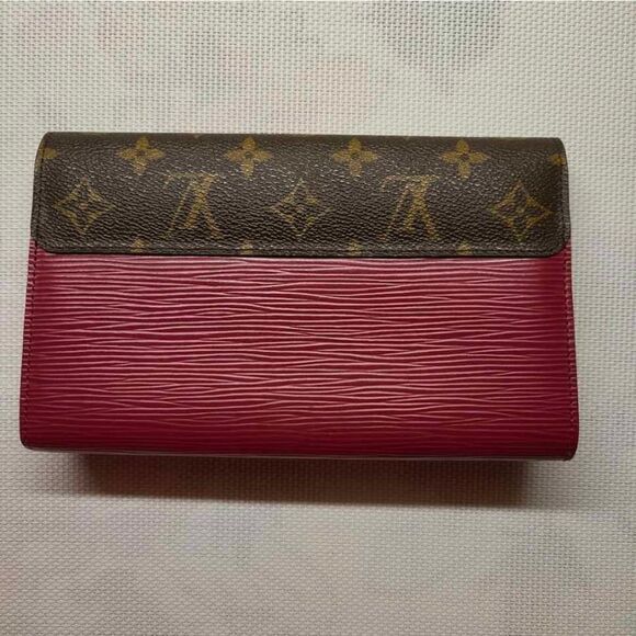 Louis Vuitton Burgundy and Brown Shoulder Bag - Picture 2 of 8